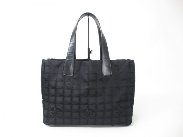 CHANEL シャネル ニュートラベルライントートMM ナイロン ブラック A15991