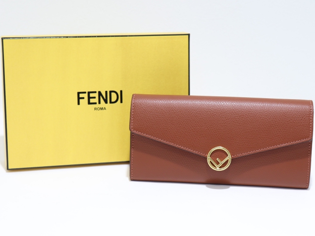 FENDI エフイズフェンディ 二つ折り長財布 8M0251 A18B（2月限定・査定金額5%UPキャンペーン価格!）