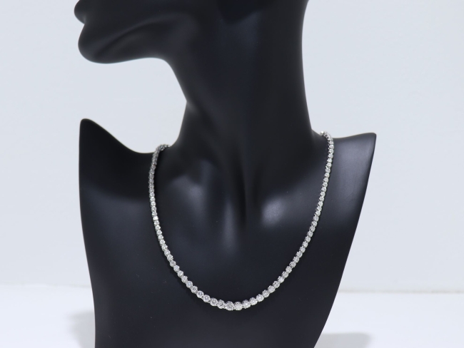 Pt900 テニス ネックレス ダイヤ5.65カラット