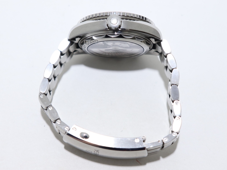 「オメガ」など高級時計ブランド買取査定の視点