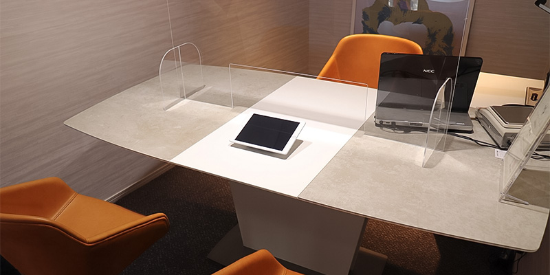 プラダなどのブランド品が高額買取につながる店舗の種類と特徴