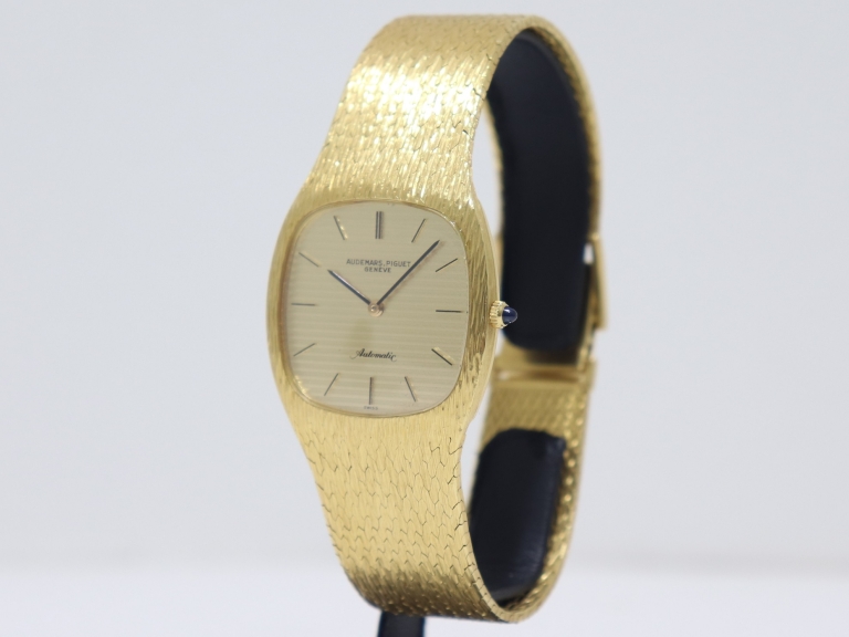 オーデマピゲやブライトリングなどの高級時計売却で信頼できる業者の判断基準